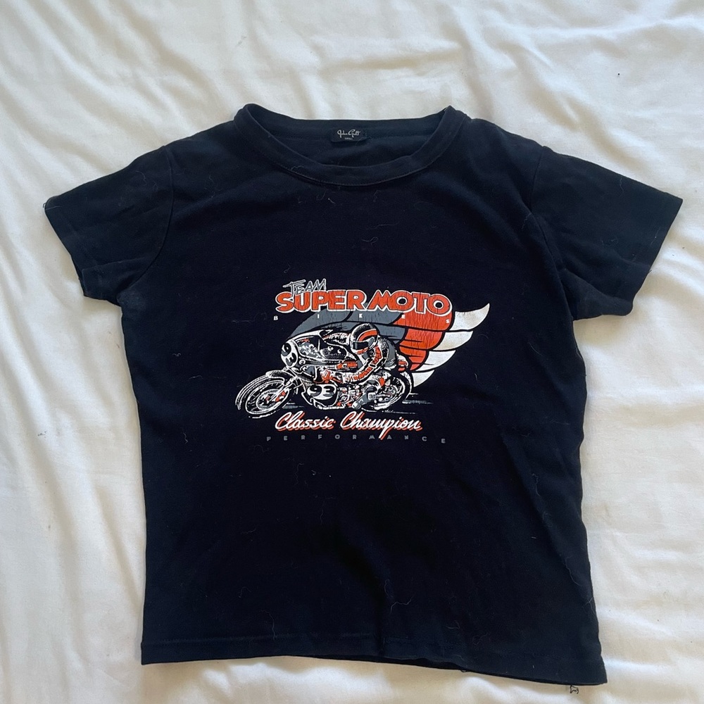 🏎️Brandy Melville/ John Galt T shirt🏎️